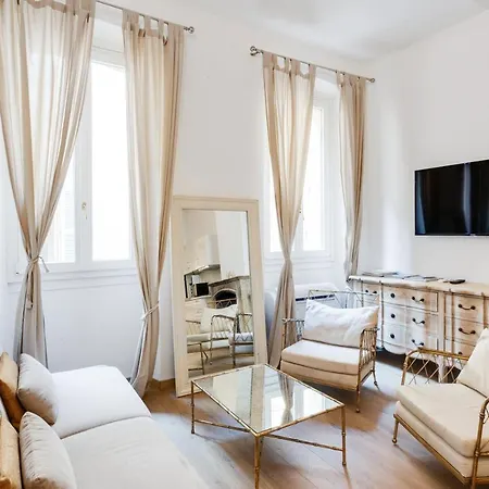 Maison D' Orange - Ponche Apartament *