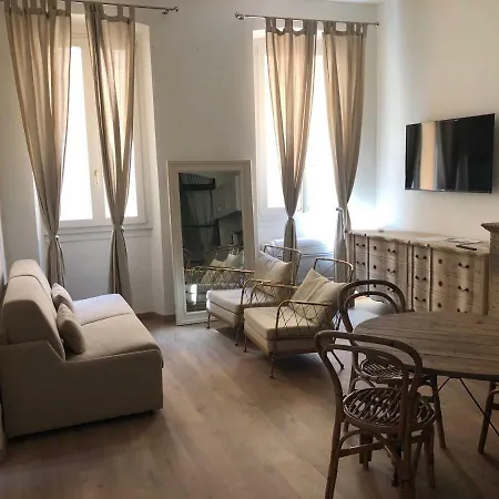 Апартаменти Maison D' Orange - Ponche *