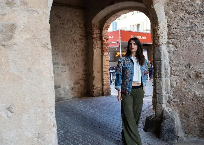 Maison D' Orange - Ponche